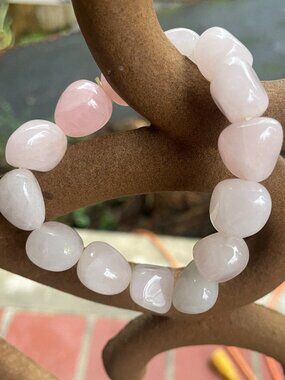 Chunky rose quartz crystal bracelet. Stretch bracelet. 50g